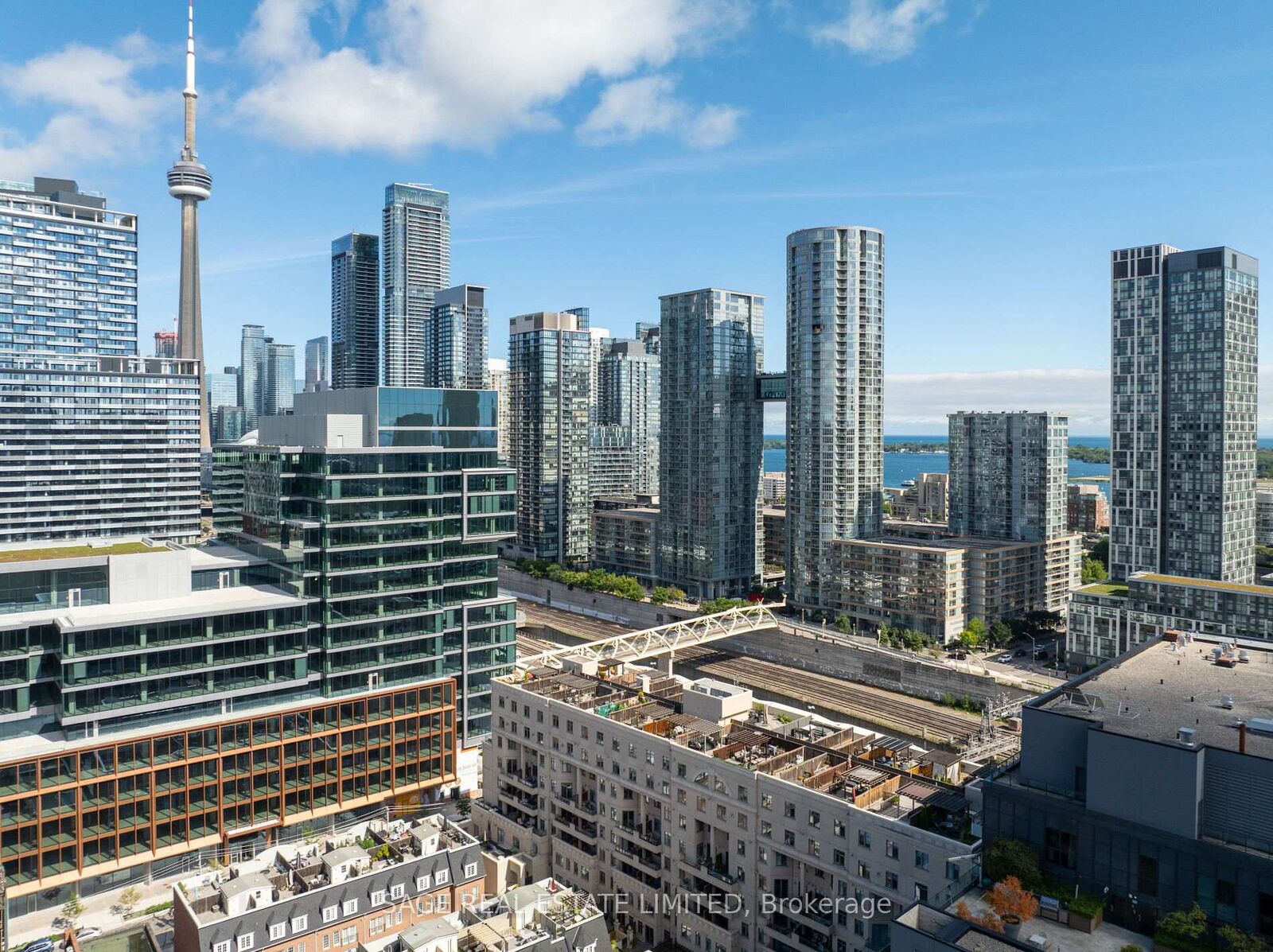 Property Photo: 550 Front Street W 438 ON M5V 3N5