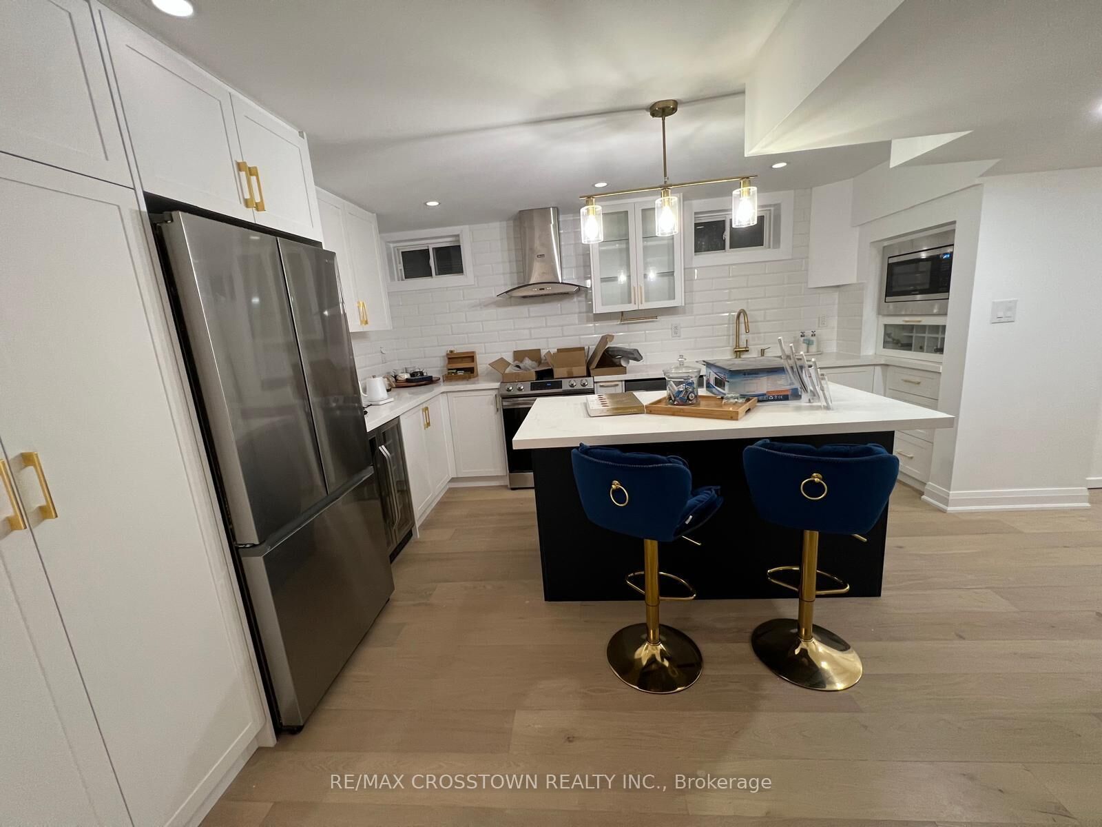 Property Photo: 492 Greenwood Drive B ON L3W 0R4