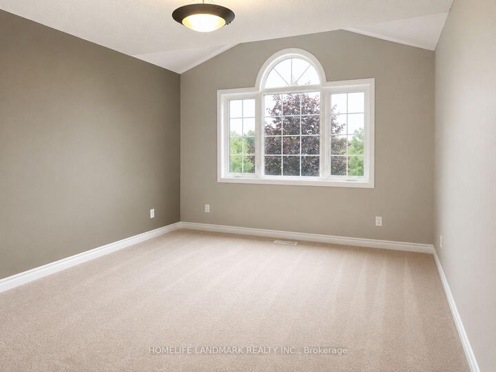 Property Photo: 388 Berryhill Drive ON N5X 4L4