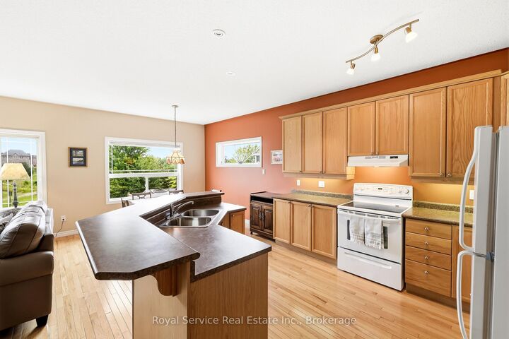 179 Fenning Drive — photo 1