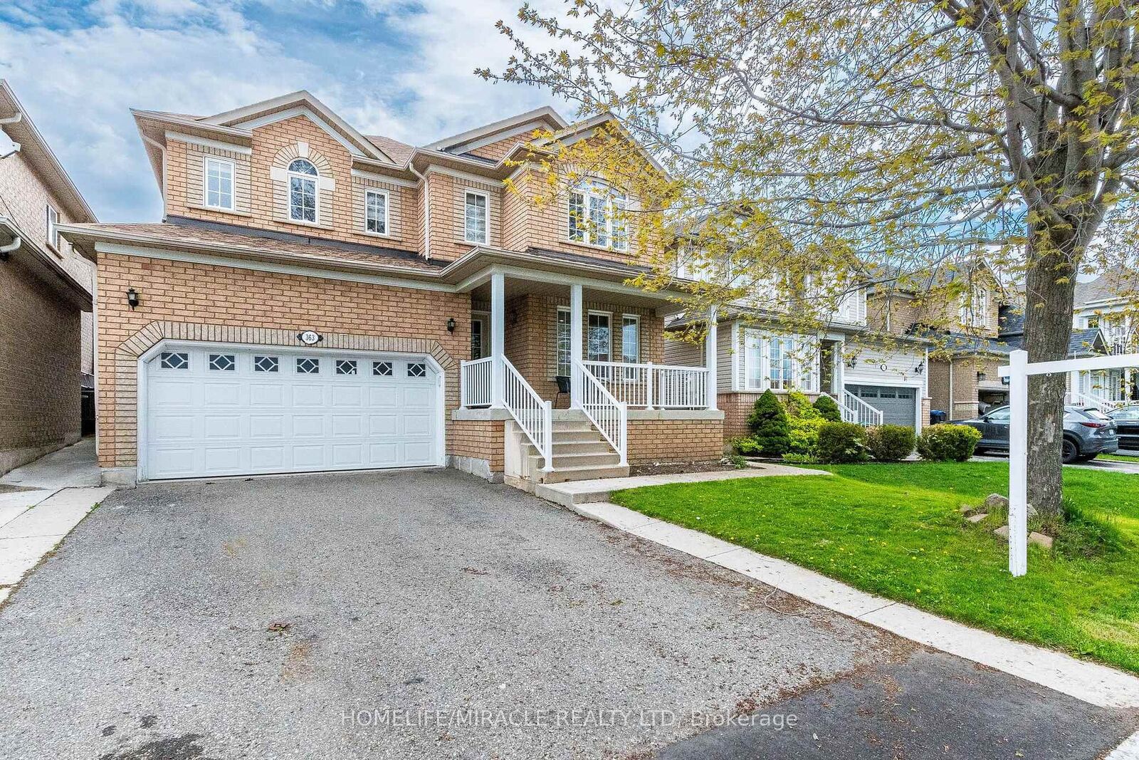 Property Photo:  363 Van Kirk Drive  ON L7A 1T6 