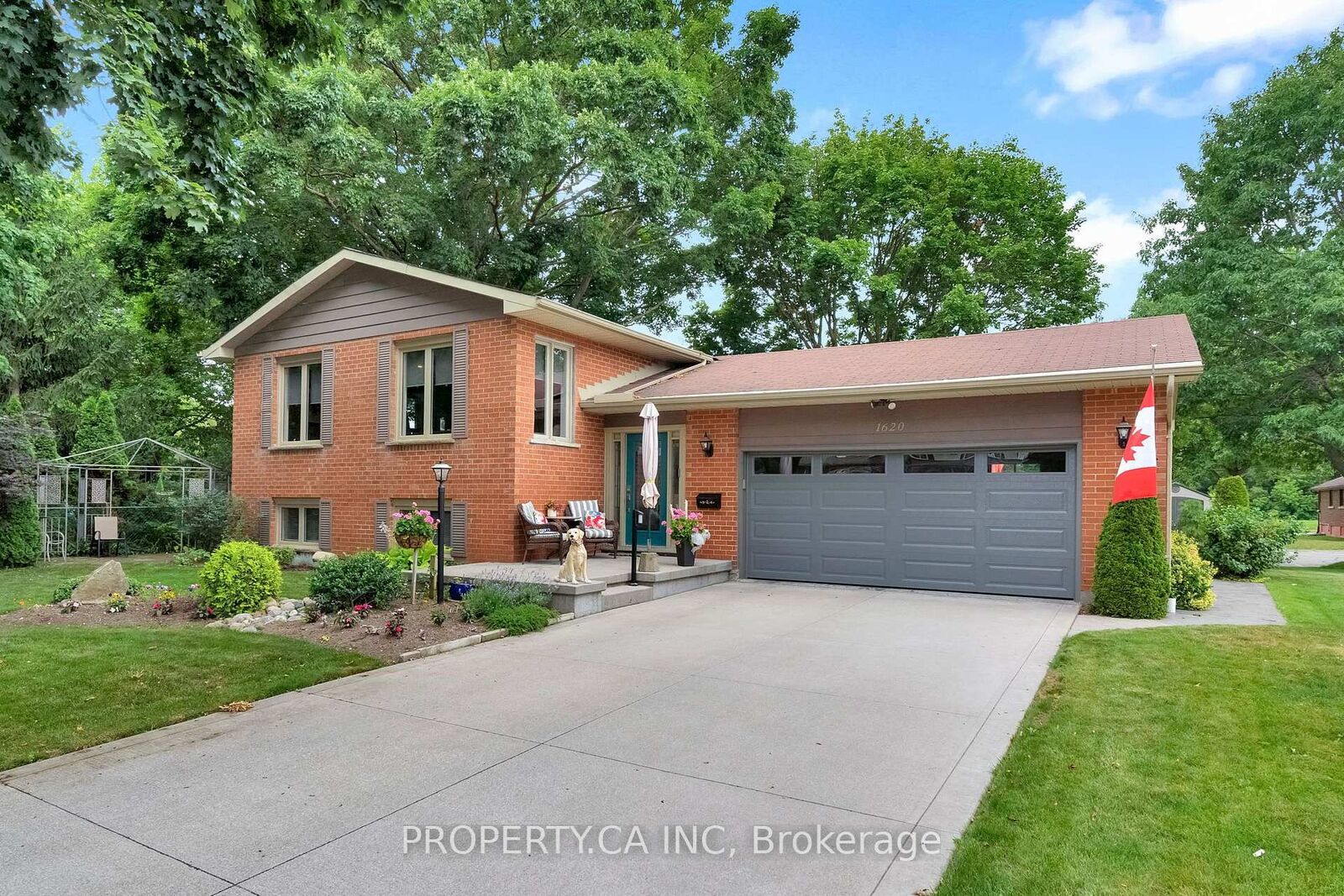 Property Photo:  1620 Farmbrook Road  ON N5W 5V9 