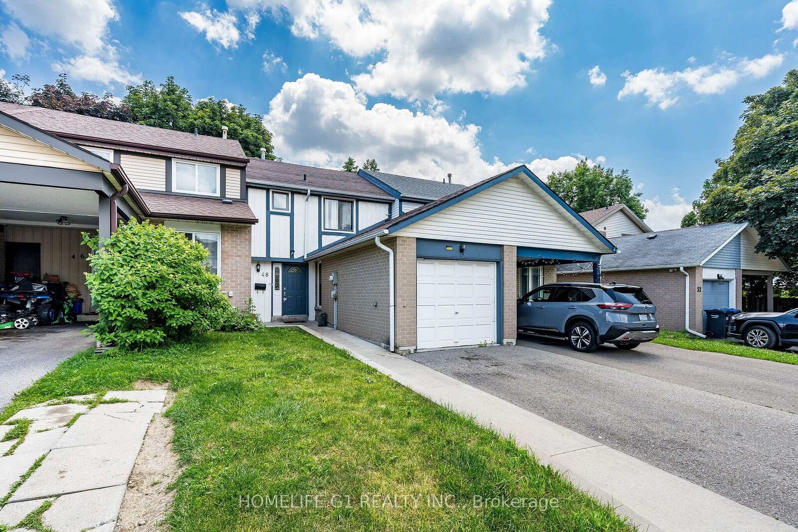 Property Photo:  48 Thatcher Court  ON L6Z 1C8 