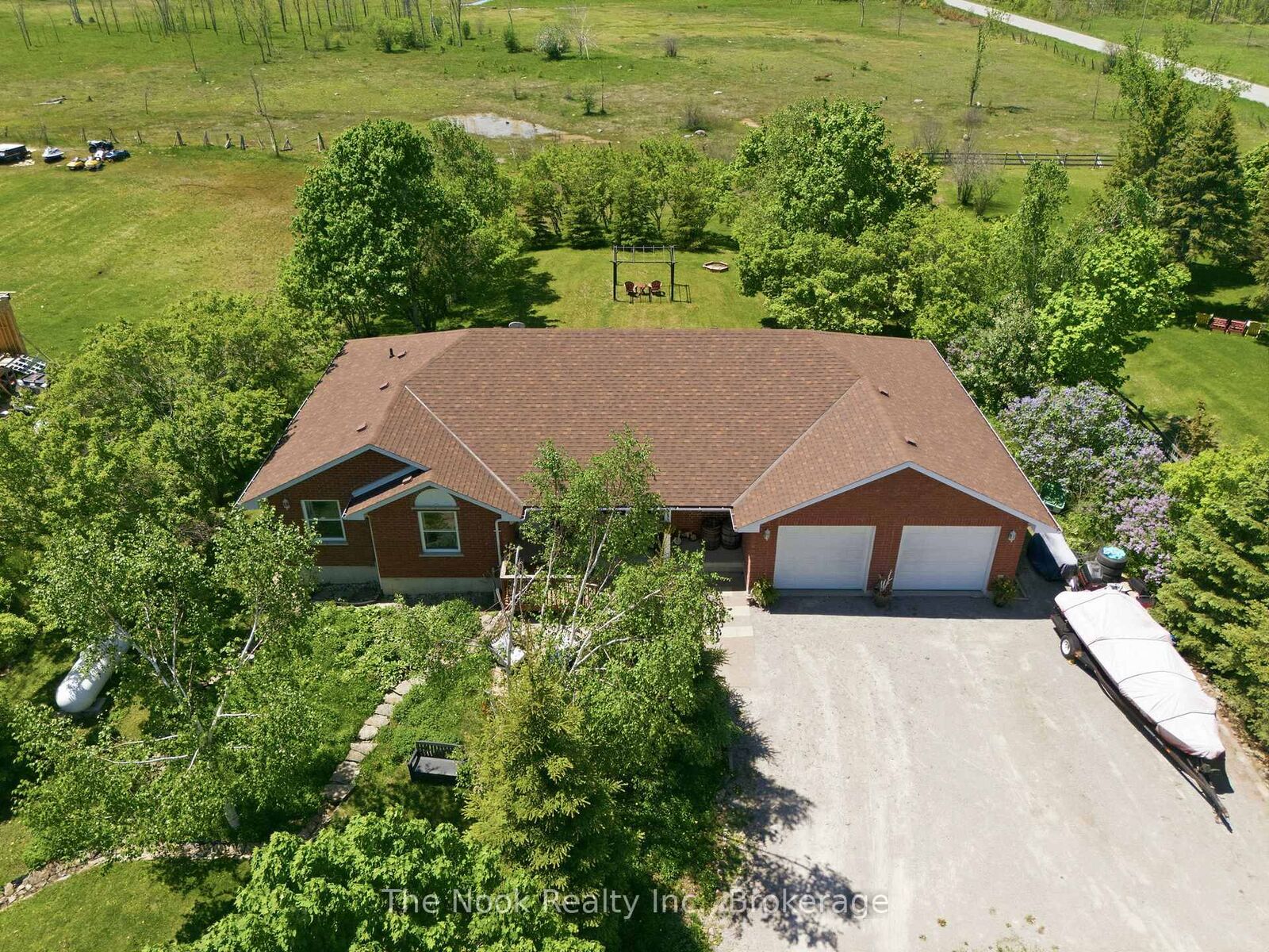 Property Photo:  4 McGillivray Lane  ON L0K 1B0 