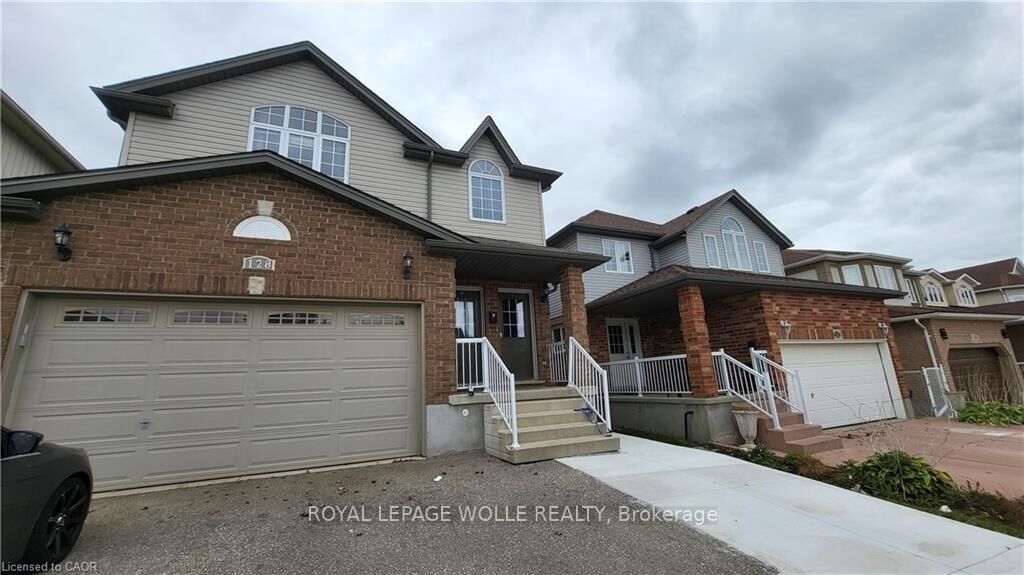Property Photo:  128 Udvari Crescent A  ON N2N 3P6 