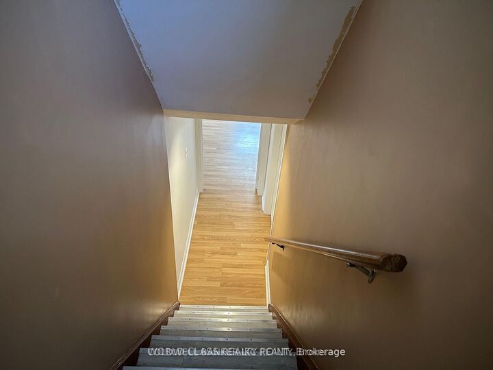 Property Photo:  20 Murchison Crescent  ON M9V 3P6 