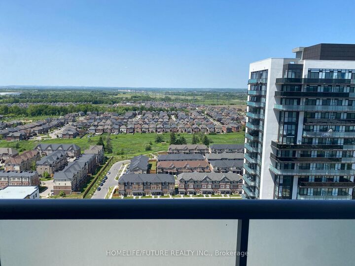Property Photo: 2545 Simcoe Street N 2511 ON L1L 0W3