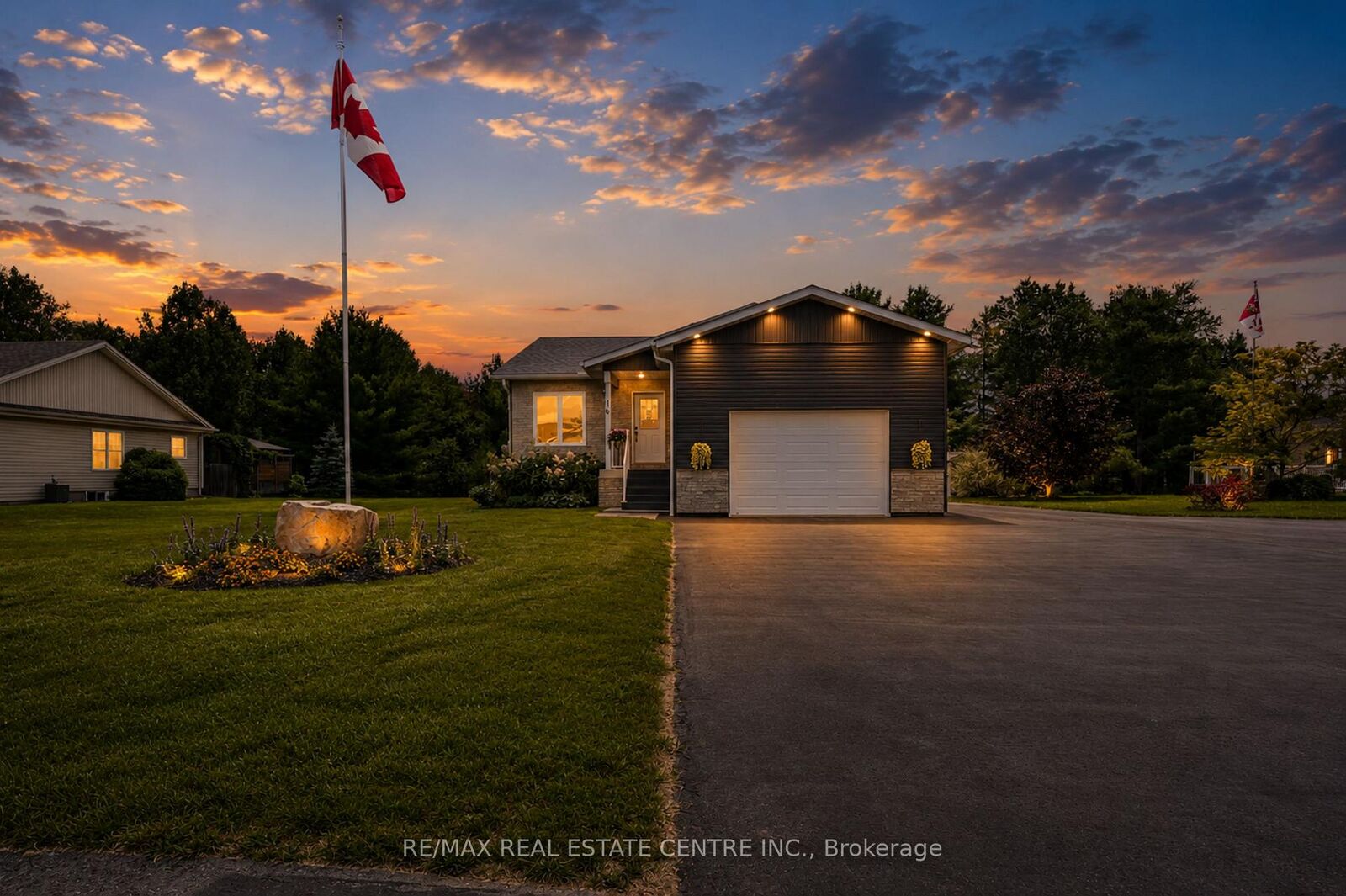 Property Photo: 16 Williams Drive ON K0L 1C0