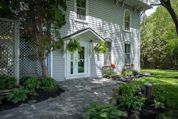 Property Photo: 3215 Big Creek Street ON K7R 3K6