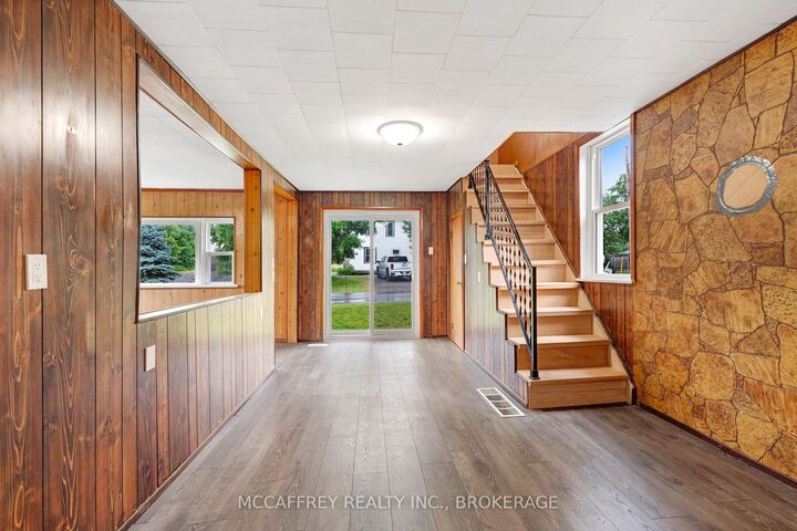 Property Photo:  333 Burridge Road  ON K0H 1T0 