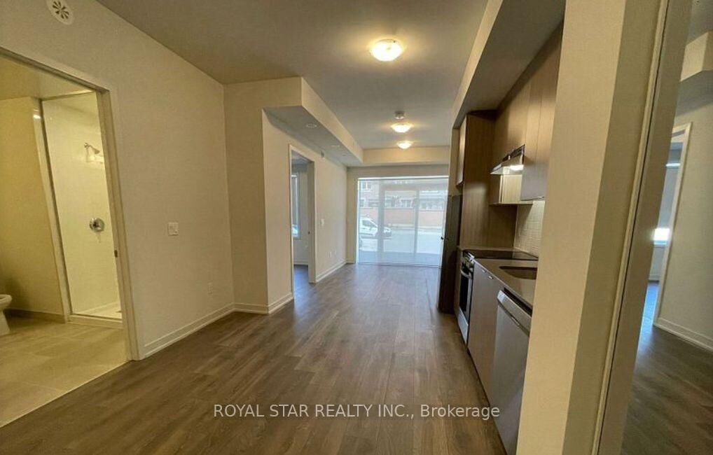 Property Photo: 58 Sky Harbour Drive 116 ON L6Y 6J1