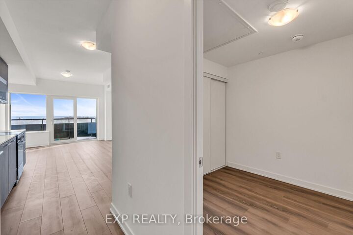 Property Photo: 7437 Kingston Road 908B ON M1B 5S3