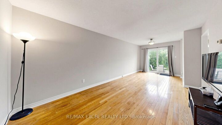 Property Photo:  21 Spangler Road  ON L3S 2G2 