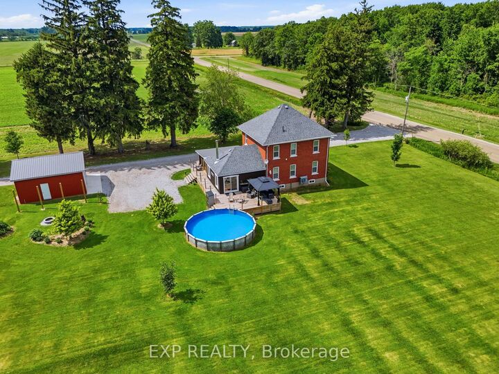 Property Photo:  22979 Pratt Siding Road  ON N0L 1M0 
