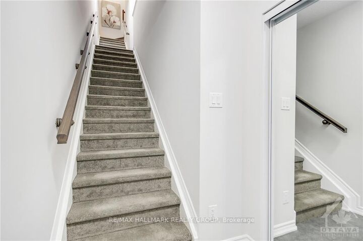 Property Photo: 298 Zenith Private ON K2J 6N2