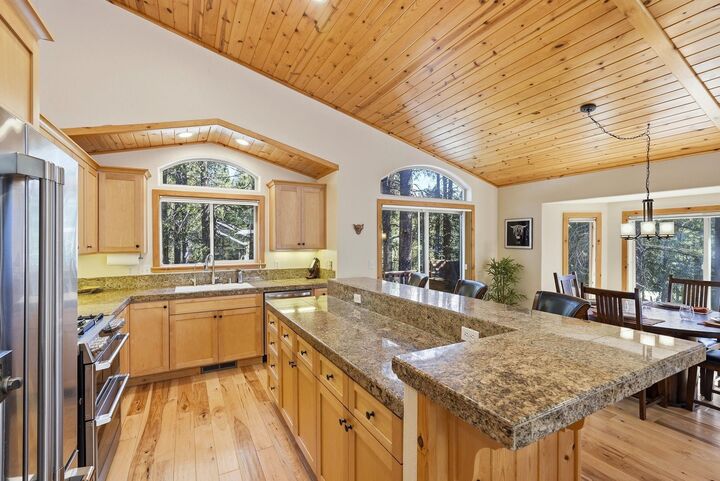 Property Photo:  11642 Zermatt Drive  CA 96161-0000 