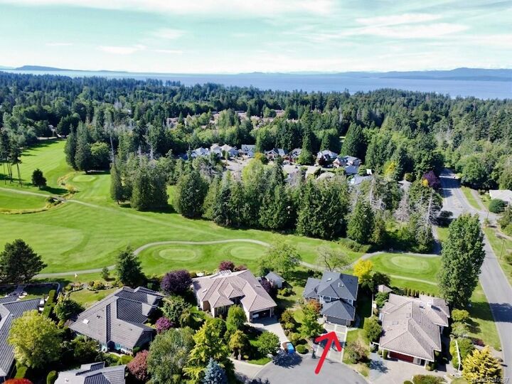 Property Photo:  1191 Rosemount Close  BC V9P 2W3 