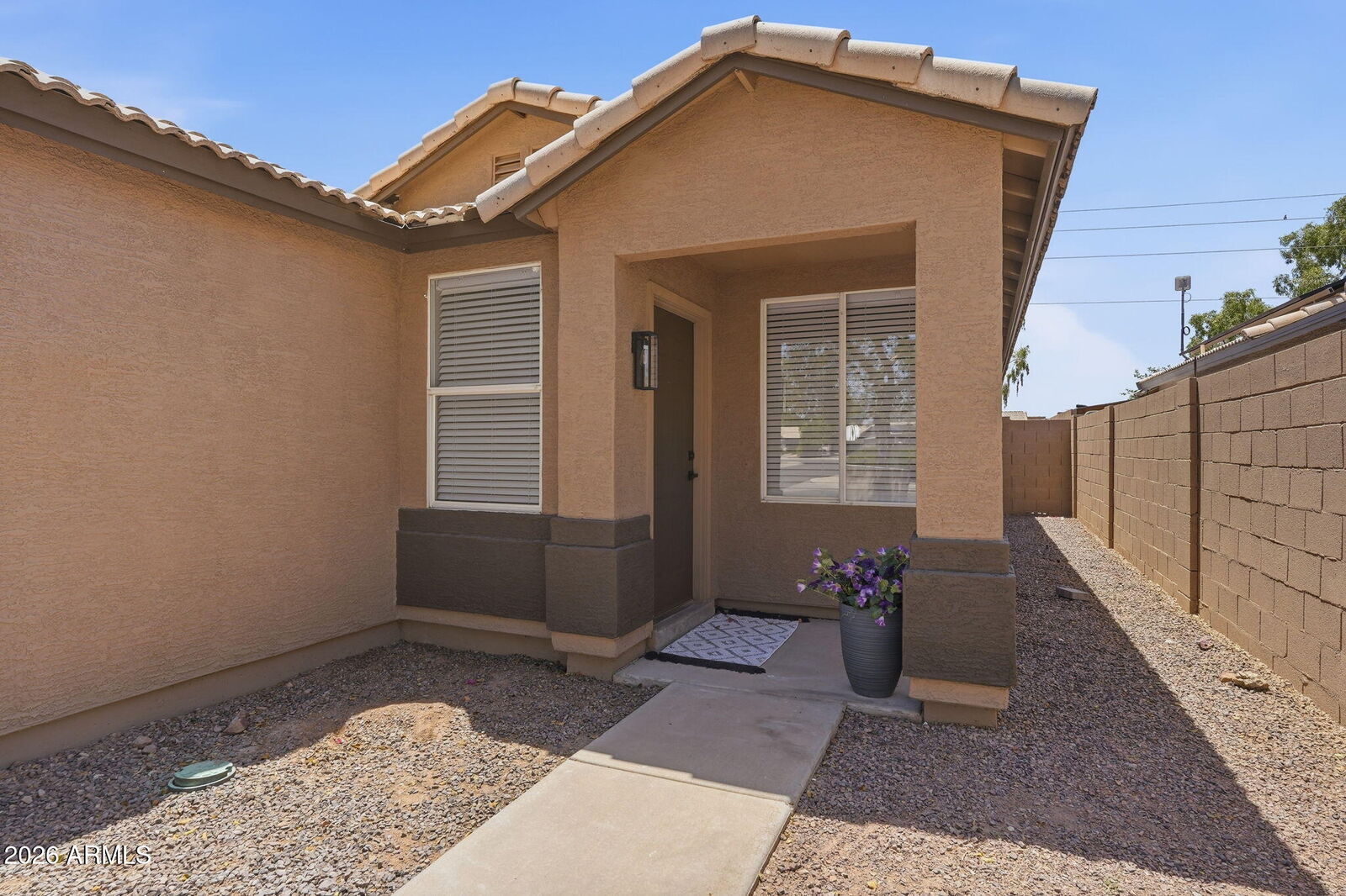 Property Photo:  1982 S Lawther Drive  AZ 85120 