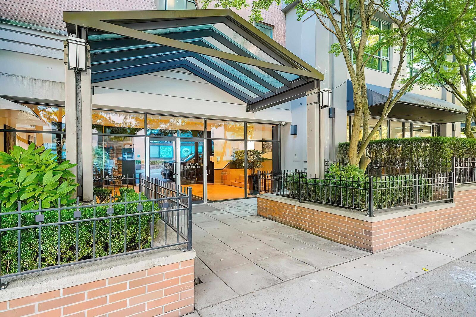 Property Photo:  1188 Howe Street 2303  BC V6Z 2S8 