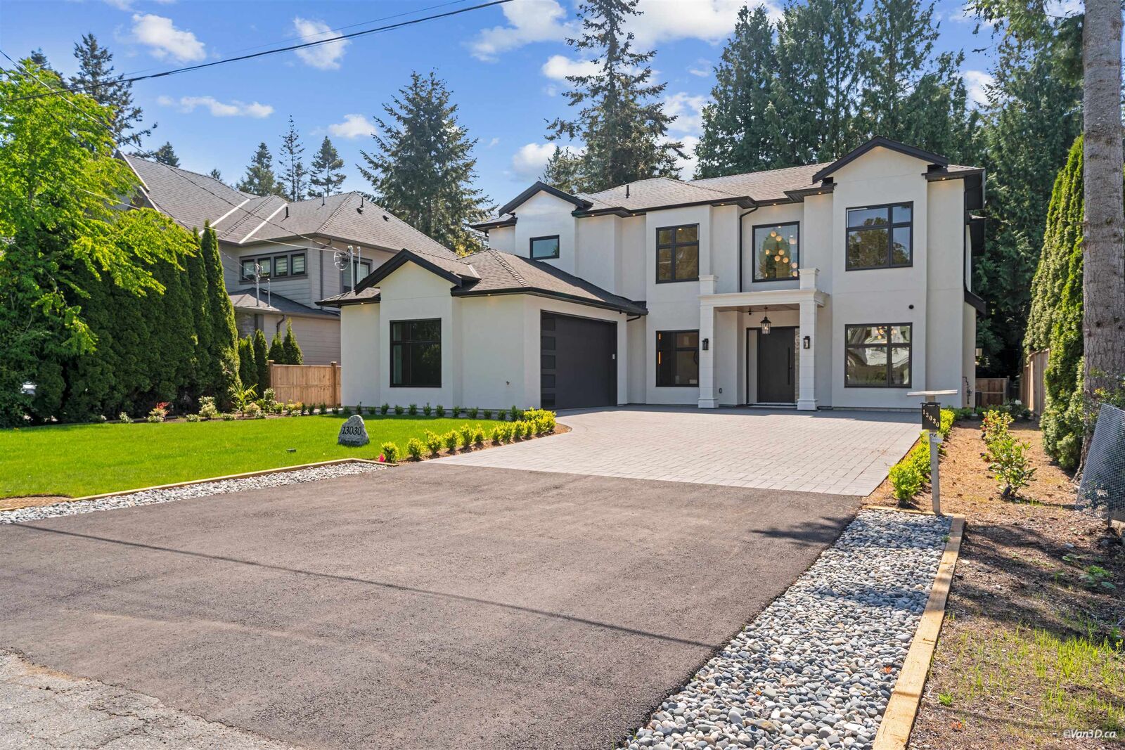 Property Photo: 13030 15 Avenue BC V4A 1K7
