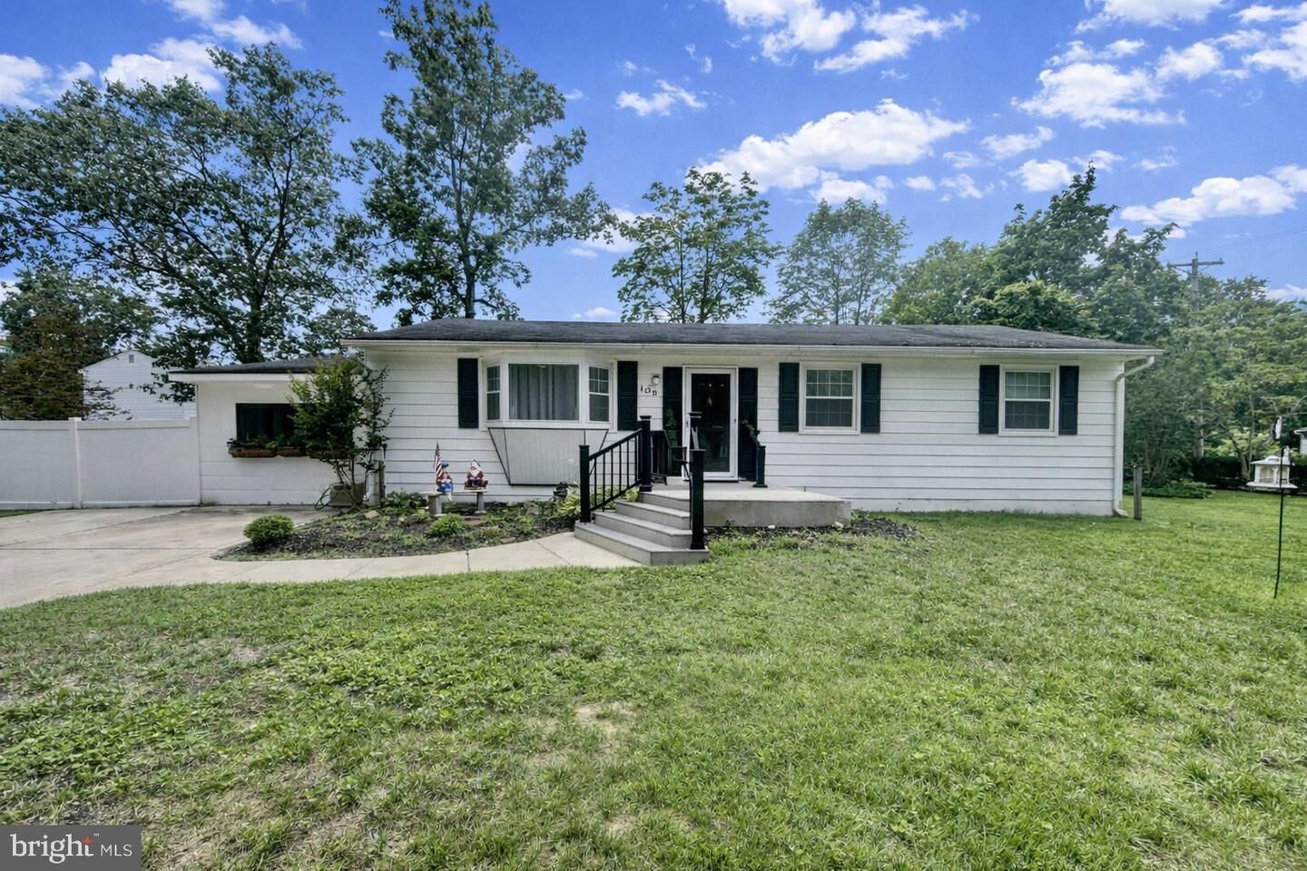 Property Photo: 109 Fernwood Terrace NJ 08094