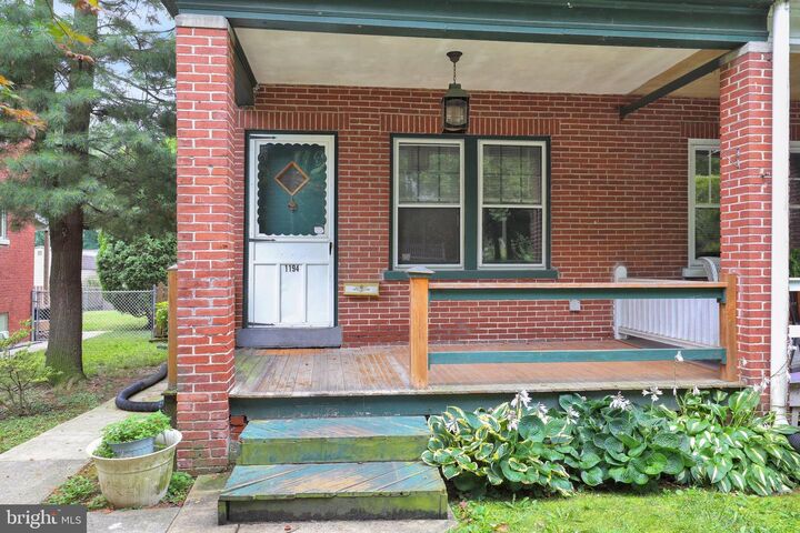 Property Photo: 1194 Elm Avenue PA 17603