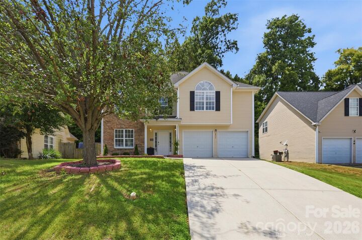 Property Photo:  4923 Eagle Creek Drive  NC 28269 