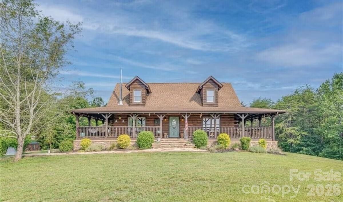Property Photo:  4551 Lake Adger Parkway  NC 28756 