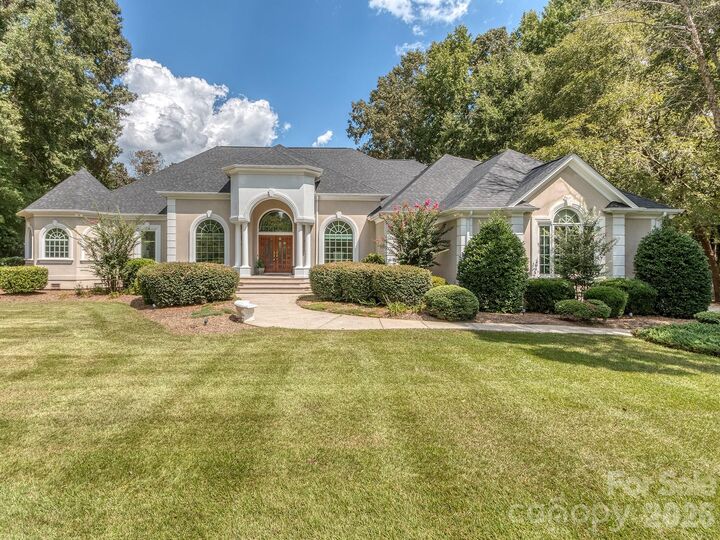 Property Photo:  1733 White Pond Lane  NC 28173 