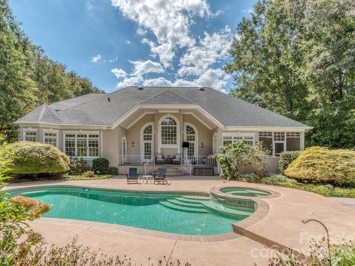 Property Photo: 1733 White Pond Lane NC 28173