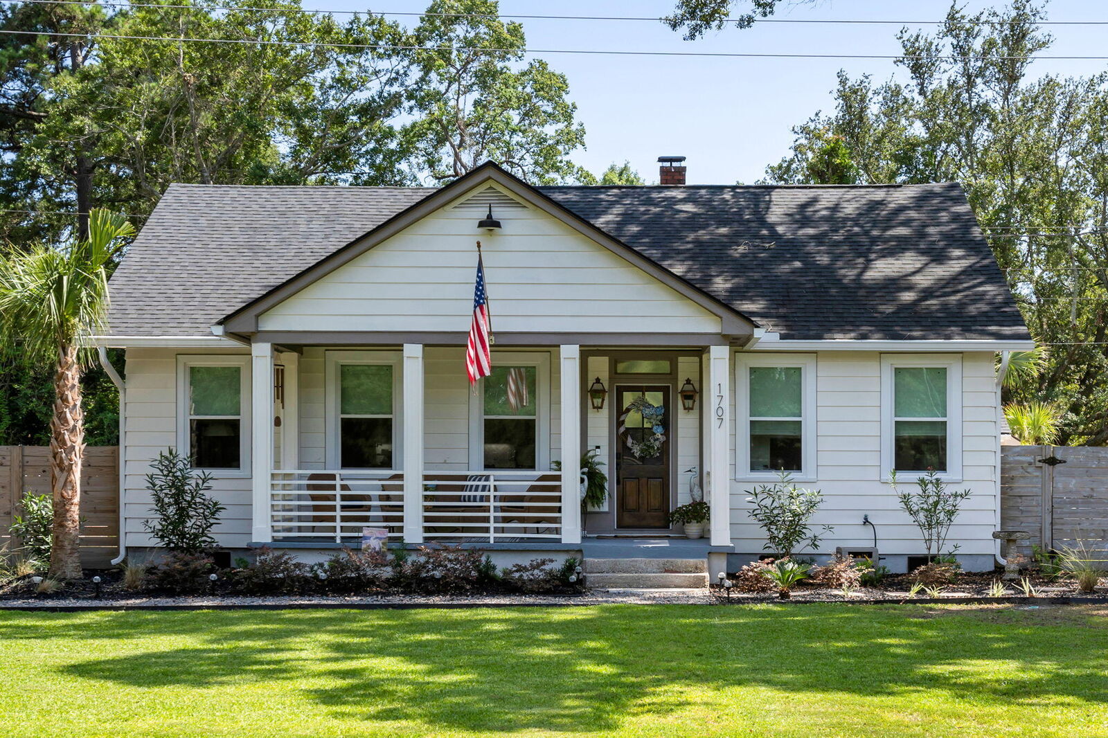 Property Photo:  1707 Pinckney Park Drive  SC 29407 