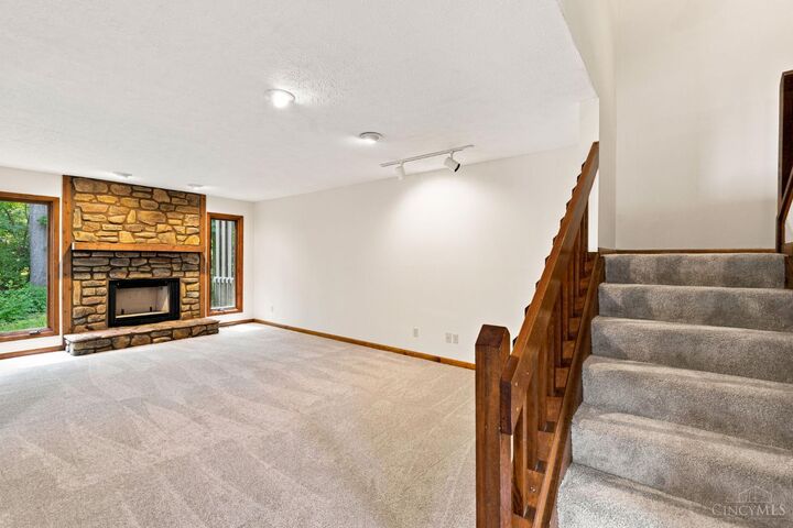 Property Photo:  5317 Hickory Trail Lane  OH 45242 