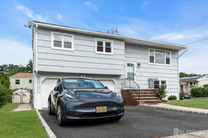Property Photo:  125 Jeff Street  NJ 08837 