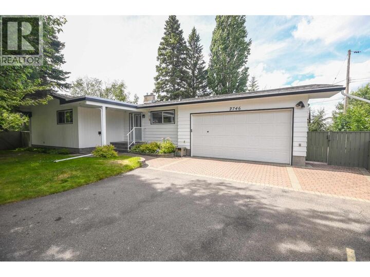 Property Photo: 2746 Fairview Crescent BC V2N 1G5