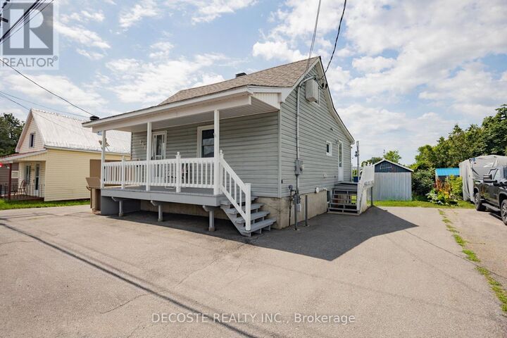 Property Photo: 290 East Boundary Road ON K0C 1A0