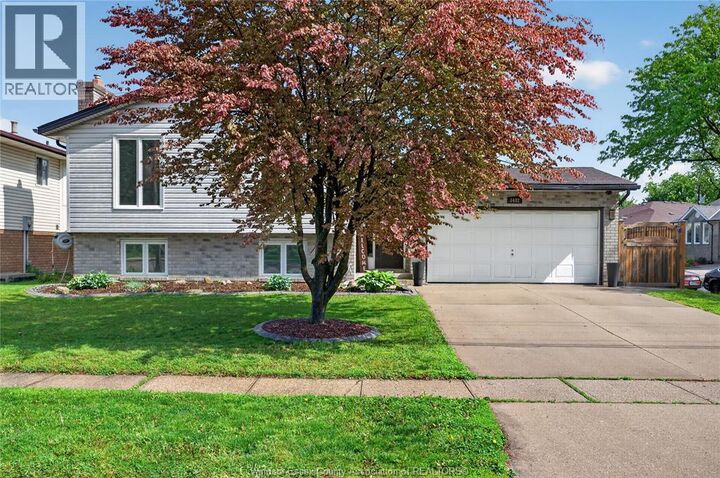 Property Photo:  8492 Jerome  ON N8S 4S1 