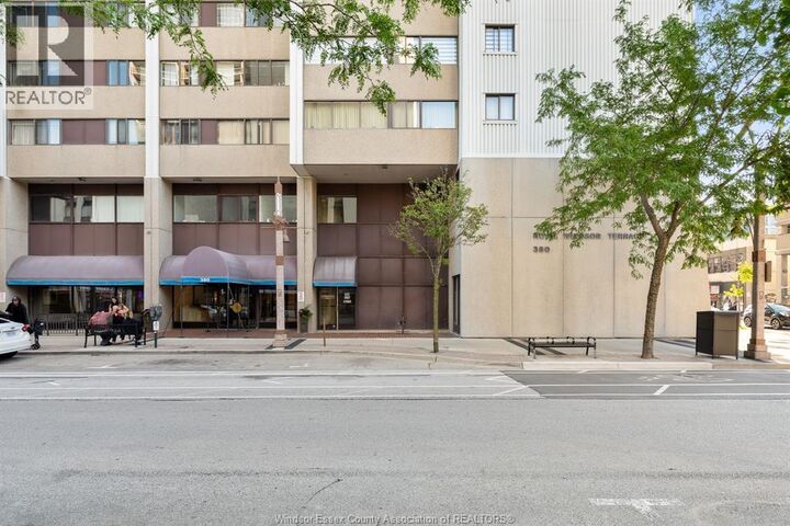Property Photo: 380 Pellissier Avenue 706 ON N9A 6V7
