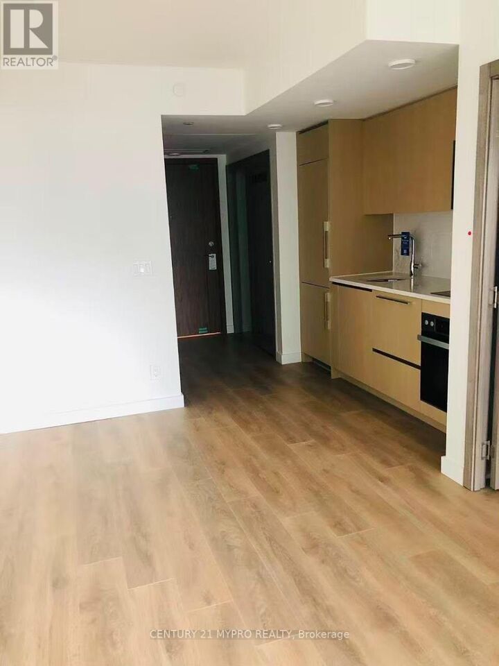 Property Photo: 38 Widmer Street 1905 ON M5V 0P7