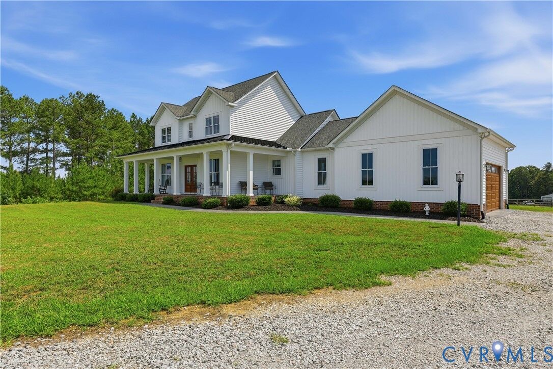 Property Photo: 25181 W Soap Stone Rd VA 23083
