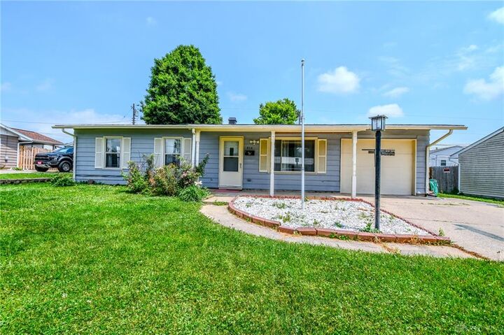 Property Photo:  814 Bellows Drive  OH 45344 