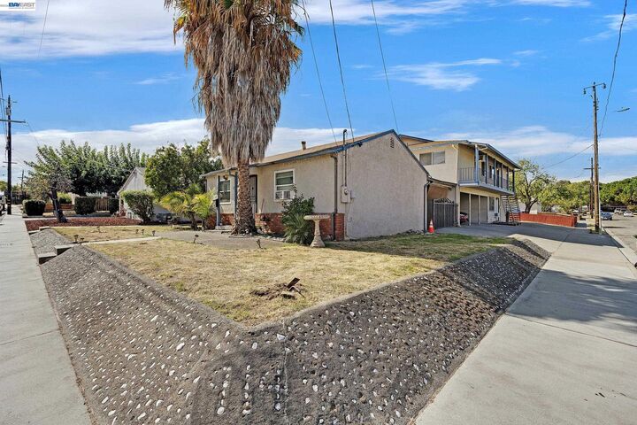 Property Photo: 914 Marie Ave CA 94509