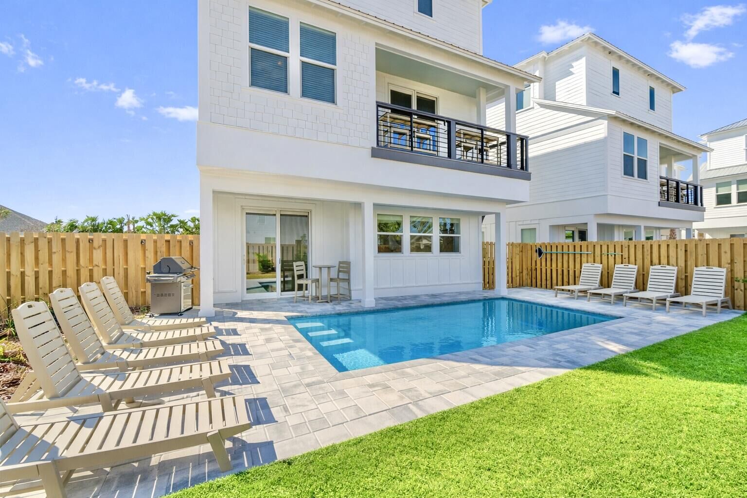 Property Photo:  20 N Payne Street  FL 32550 