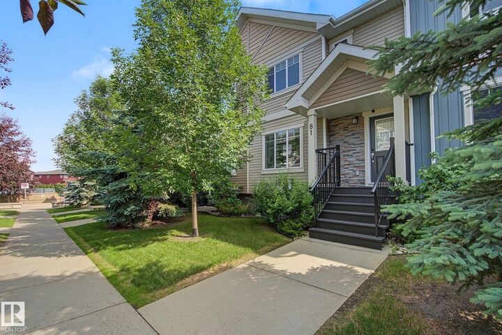 Property Photo: 9535 217 Street NW 81 AB T5T 4P5