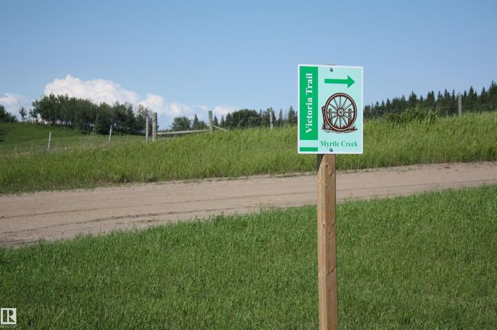 Property Photo: Rr201a Twp 583 AB T0A 2V0