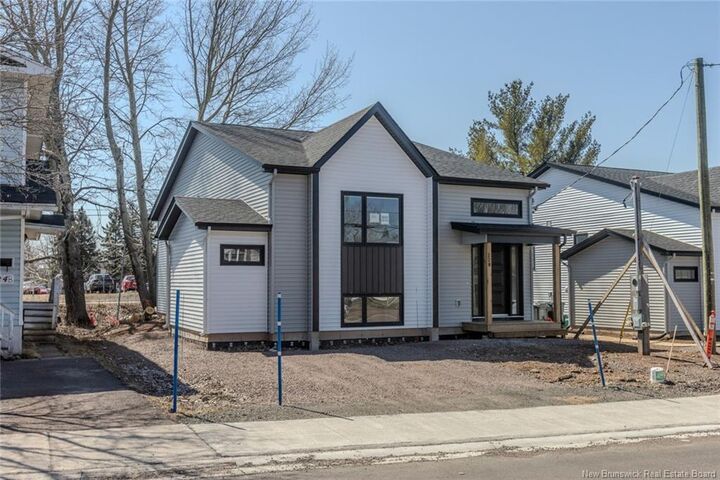 220 Gould — photo 1