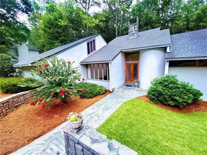 Property Photo: 320 Fauna Court GA 30350