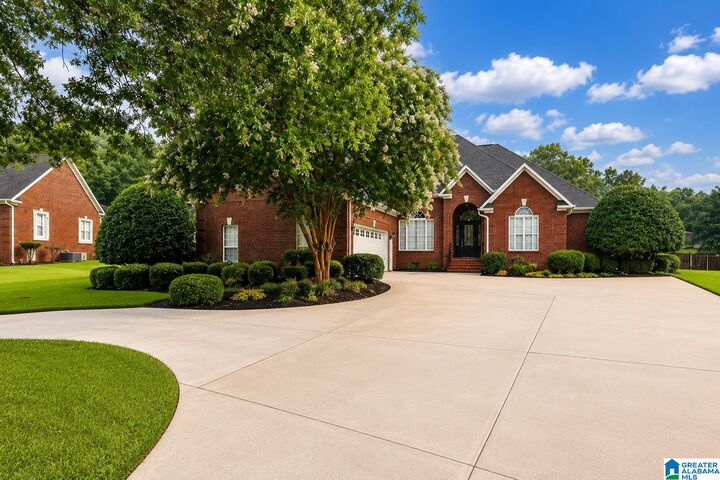 Property Photo: 7 Heritage Way AL 36203