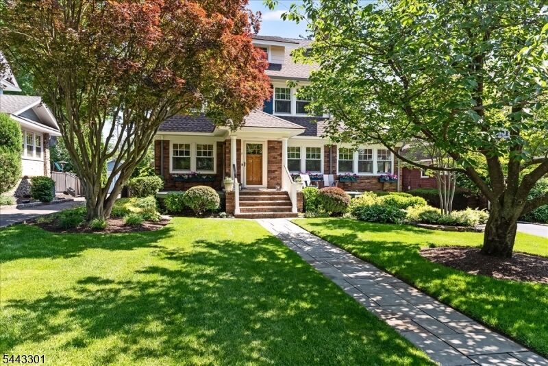 Property Photo: 11 Windsor Pl NJ 07043