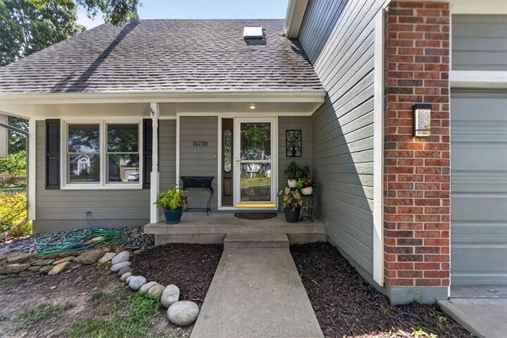 Property Photo: 15739 Horton Lane KS 66223