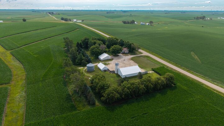 Property Photo: 1267 110th Street IA 51455